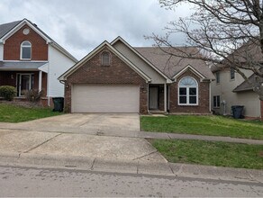 Building Photo - 3624 Beechwood Cir