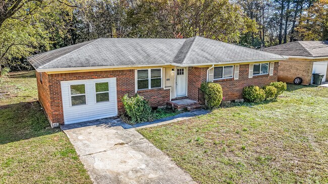 Foto del edificio - 3610 Dawnwood Dr NW