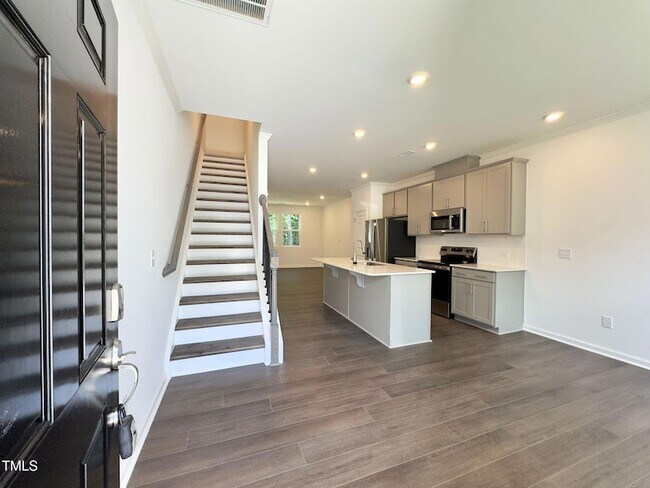 Foto del edificio - 1529 Crescent Townes Wy