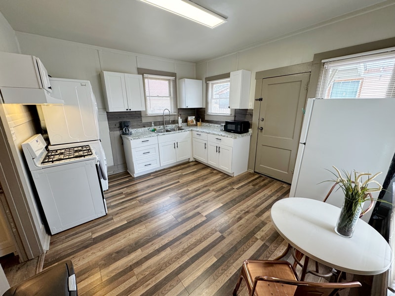 Photo - 519 W Ridgewood Ct