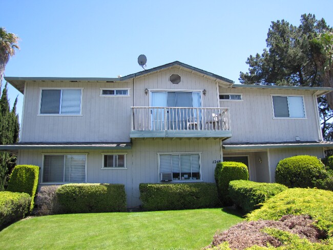 Building Photo - 1248 Valerian Ct