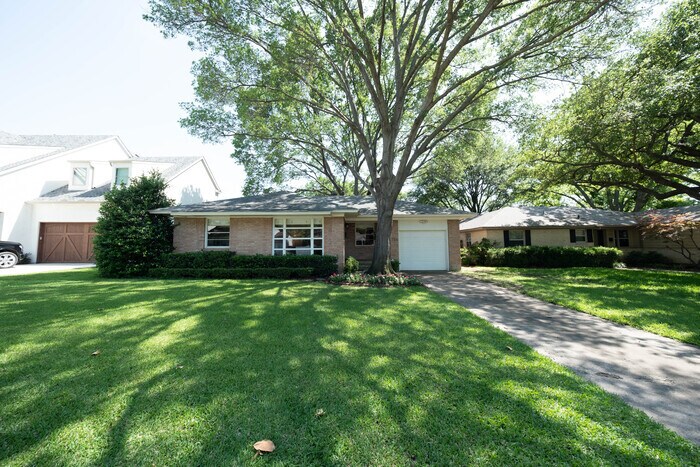 Foto principal - 4036 Beechwood Ln
