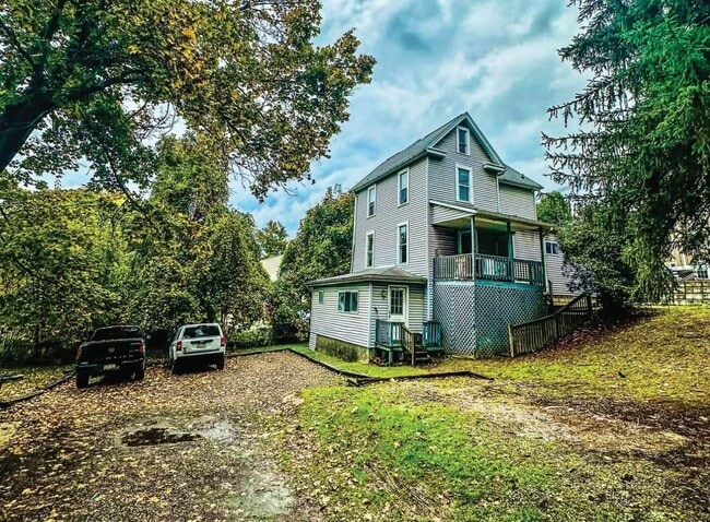 Foto del edificio - 829 Stewart St