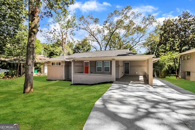 Building Photo - 3507 Hyland Dr