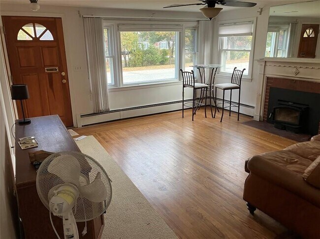 Foto del edificio - 56 Partition St