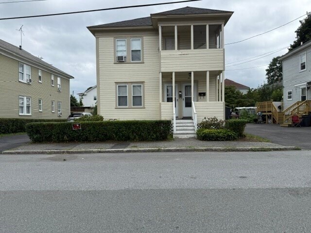 Foto del edificio - 18 Winthrop Ave