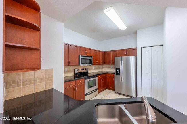 Foto del edificio - 10435 Mid Town Pkwy