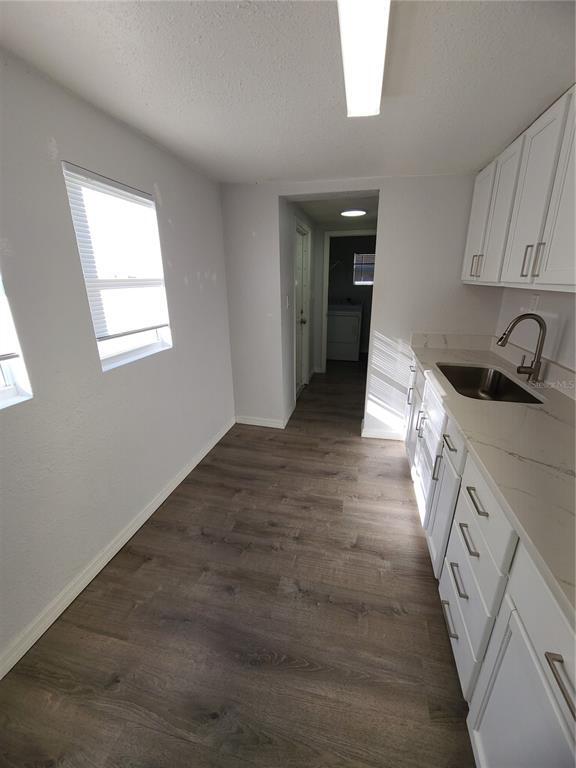 Foto del edificio - 4214 E Palifox St