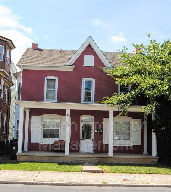 Primary Photo - 605 N Mulberry St