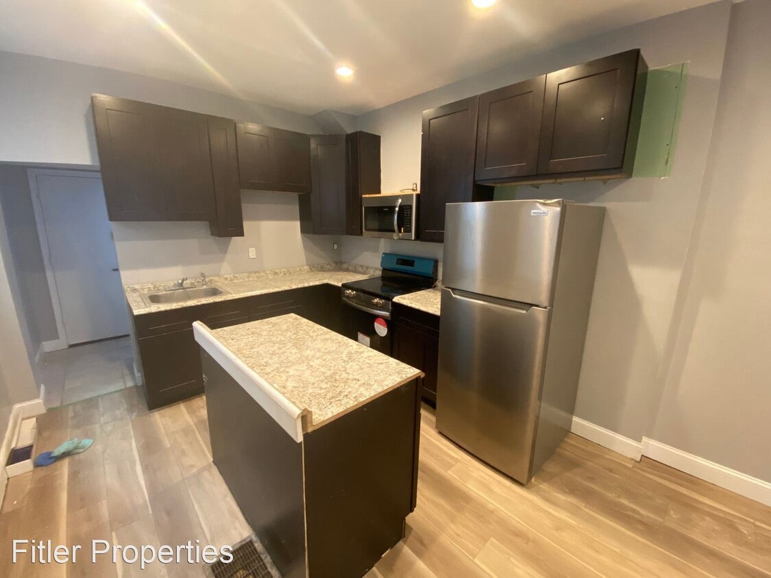 5 br, 2 bath House 5811 Crittenden St House Rental in Philadelphia