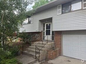 Building Photo - 2513 Fairplay Dr