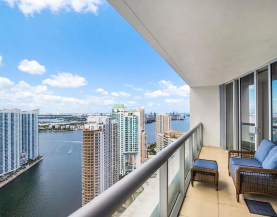 Icon Brickell 4206 - Icon Brickell 4206