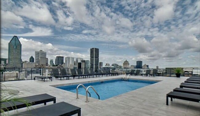 Photo du bâtiment - 235 Rue Peel