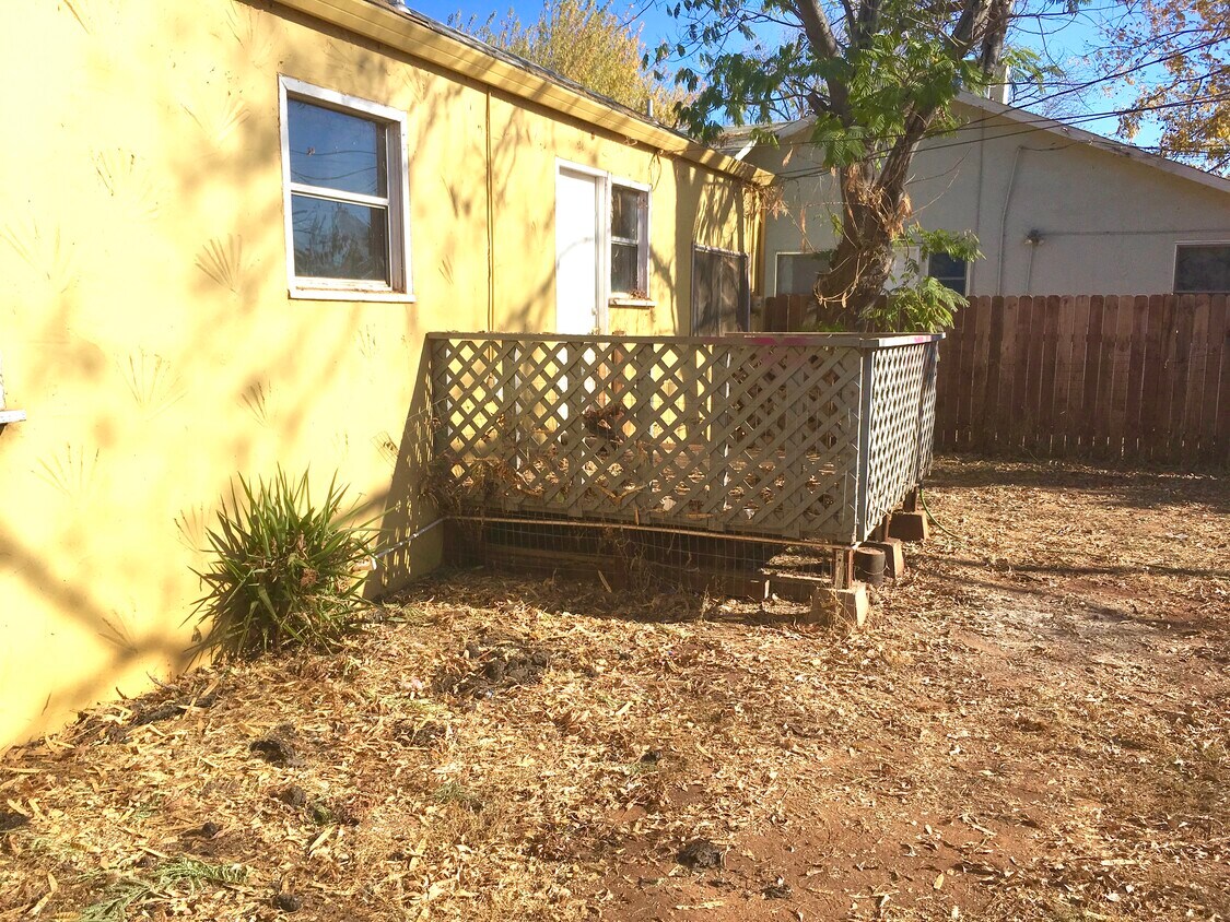 rear deck - 2127 B Street