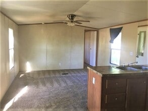 Building Photo - 16790 Meadowcroft St