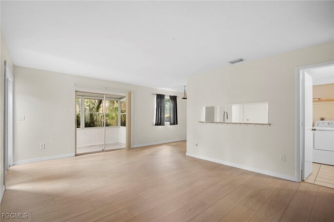 Building Photo - 3291 Prince Edward Island Cir