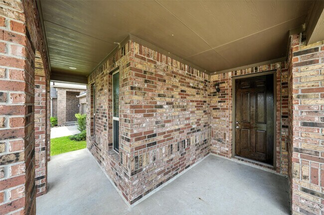 Foto del edificio - 15410 Rosehill Summit Ln