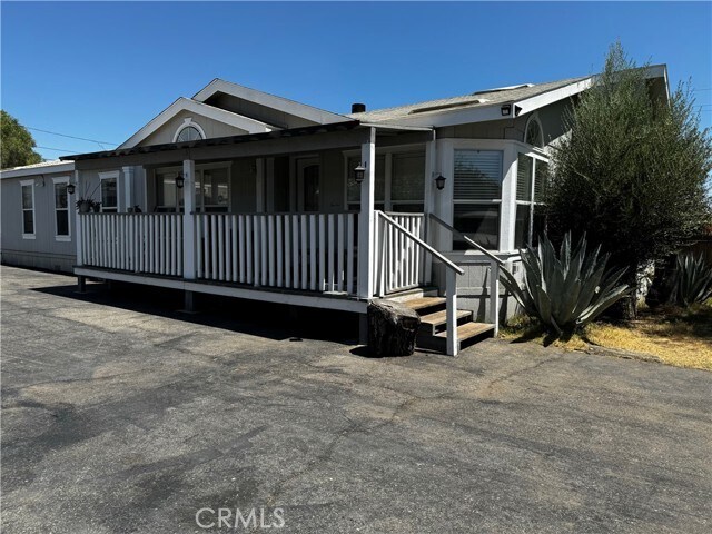 Primary Photo - 22970 Cory Ln