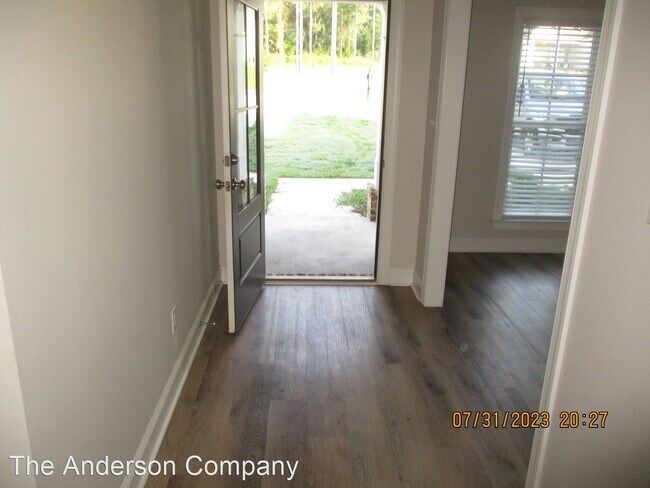 Building Photo - 4 br, 3 bath House - 219 Buck Run