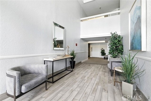 Building Photo - 220 Nice Ln