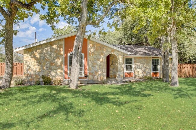 Foto del edificio - 2107 Emerald Isle Dr