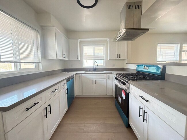 Foto del edificio - 2400DelM