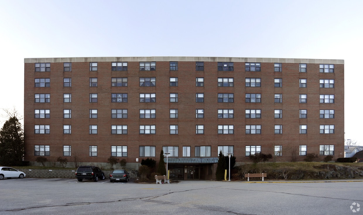 Ledgewood Apartments Apartments in Biddeford, ME