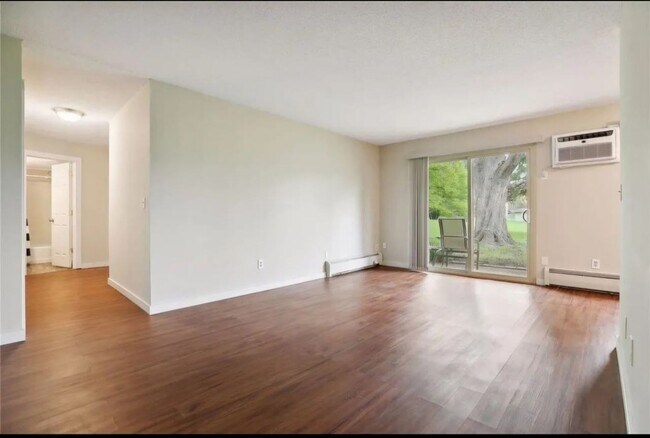 Foto del edificio - 935 11th Ave S