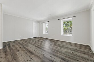 Building Photo - 9031 Gaylord Dr