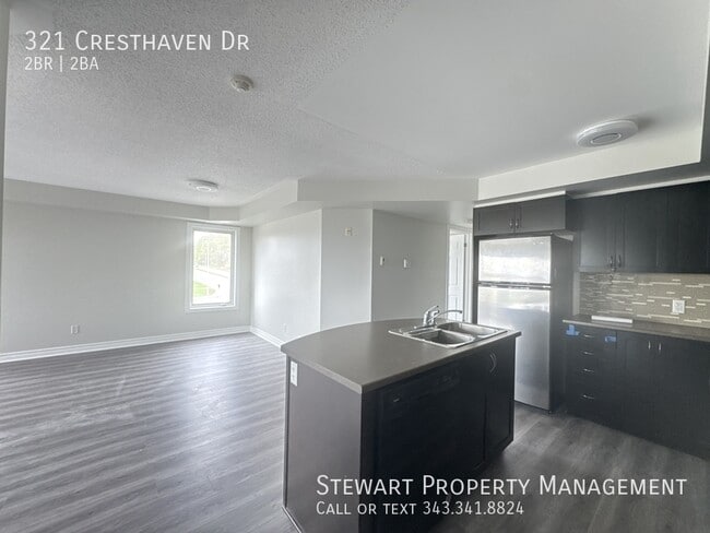 Building Photo - 321 Cresthaven Dr
