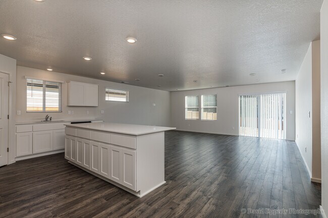 Foto del edificio - 52226 SE 6th St