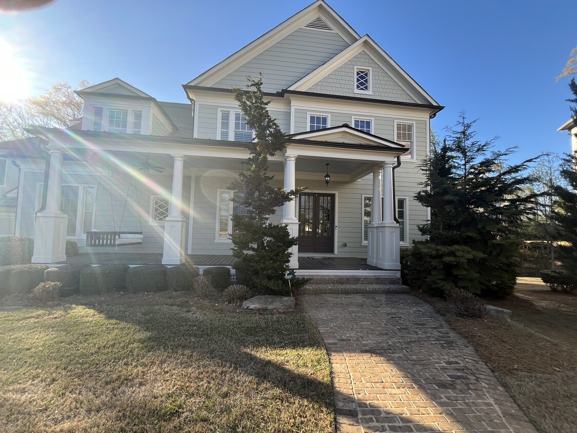 Photo - 4040 Felton Cir (Alpharetta, GA)