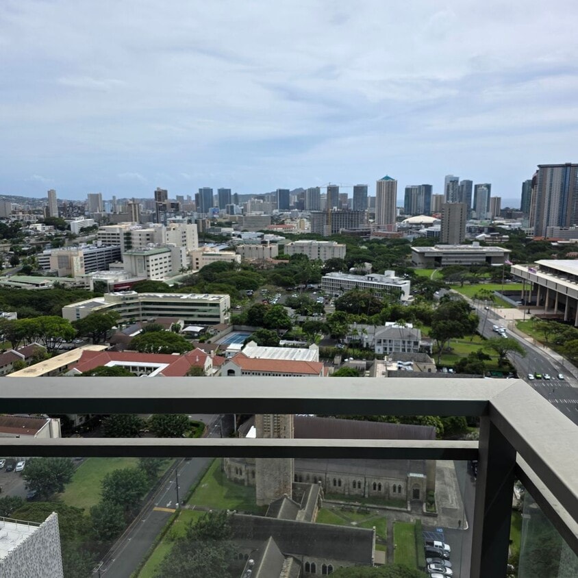 Capital Place One Bedroom Condo - Capital Place One Bedroom Condo