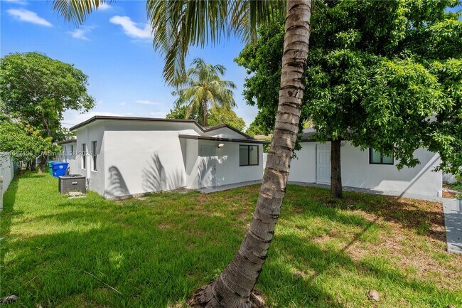 Foto del edificio - 3427 NW 9th Ave