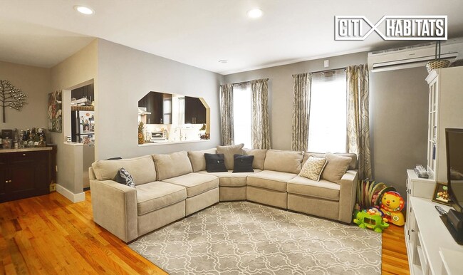 Foto del edificio - 37-22 59th St