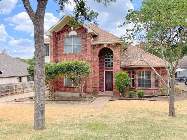 Building Photo - 10915 Enchanted Rock Cove