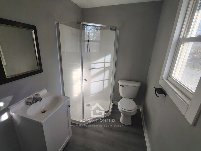 Foto del edificio - 2208 Hendricks St