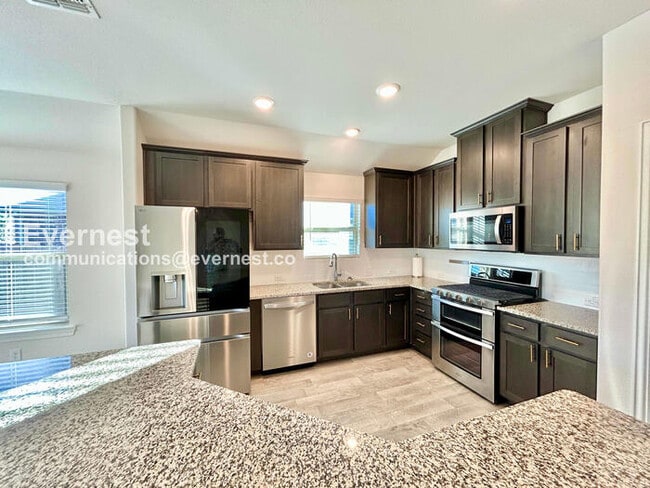 Foto del edificio - 11416 Culberson Dr