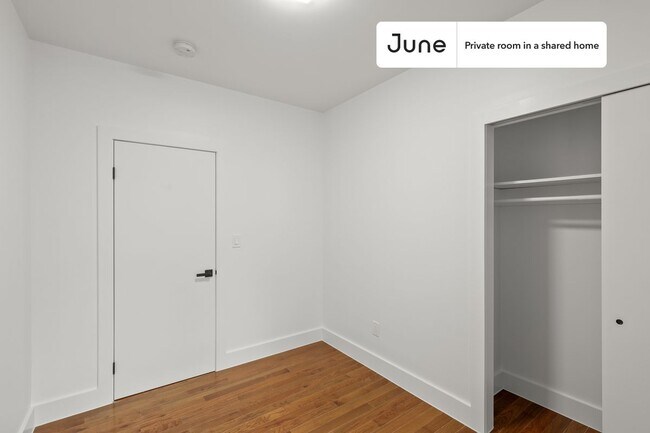 Foto del edificio - Room in Shared 4 bed/2 bath home