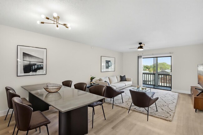 Foto del edificio - The Enclave at 3726