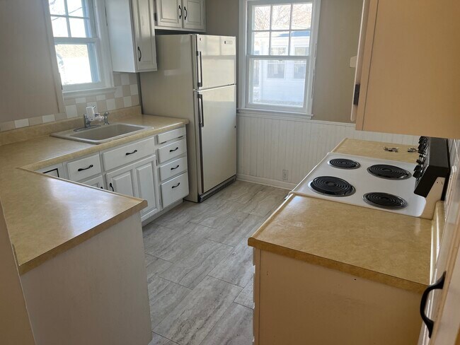 Foto del edificio - 306 E 18th St