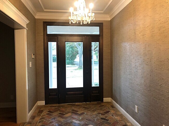 Building Photo - 80 Avenue of the Oaks, Beaumont, TX 77707