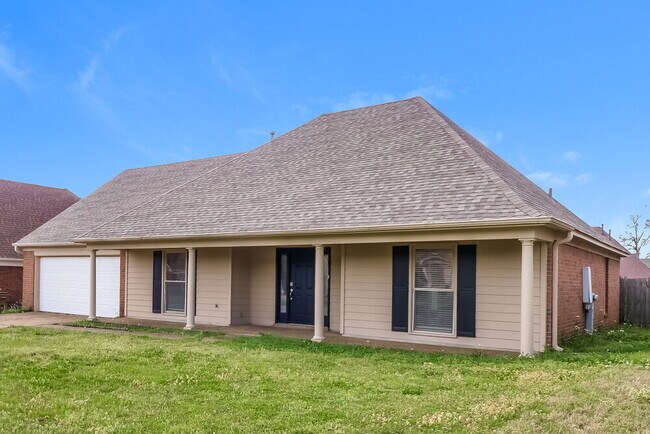Foto del edificio - 9261 Chimneyrock Blvd.