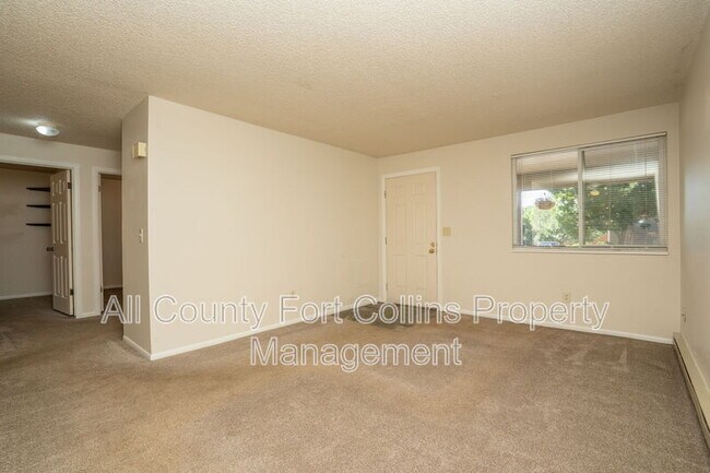 Building Photo - 1716 Erin Ct