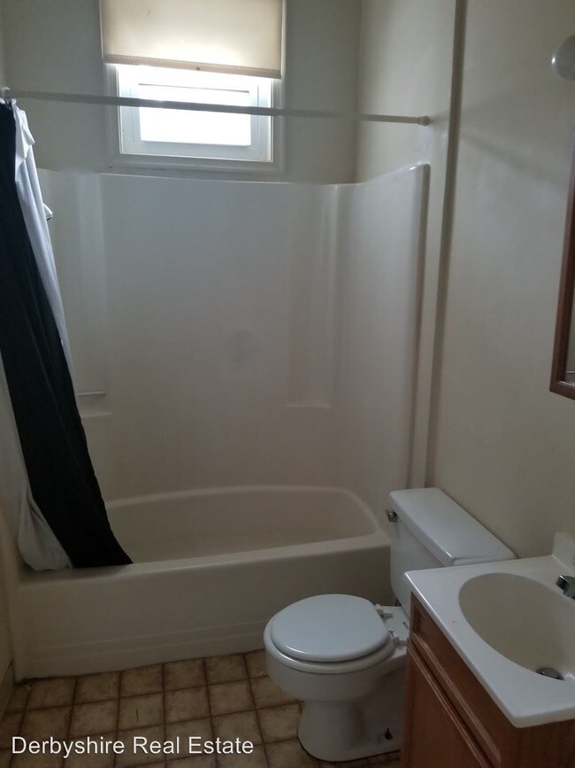 Building Photo - 522 Euclid Ave