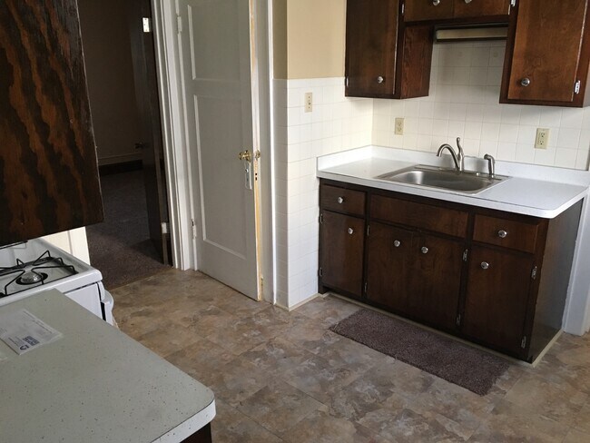 Foto del edificio - Great 3 Bedroom UPDATED!!