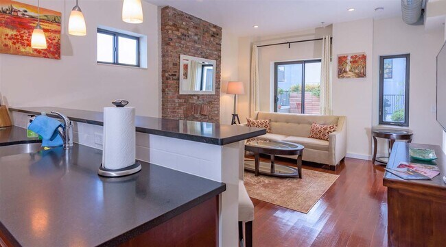 Foto del edificio - 340 Grove St