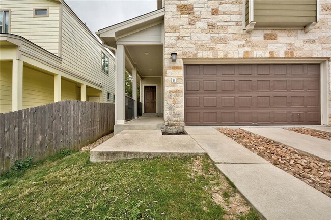 Building Photo - 3305 Thomas Kincheon St