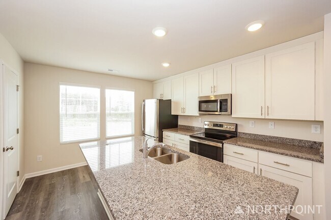 Building Photo - Brand New Townhome | 3 BR/3.5BA | 1-Car Garage | Near Downtown Mooresville