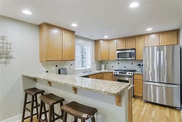 Foto del edificio - 8403a 8th Ave NW